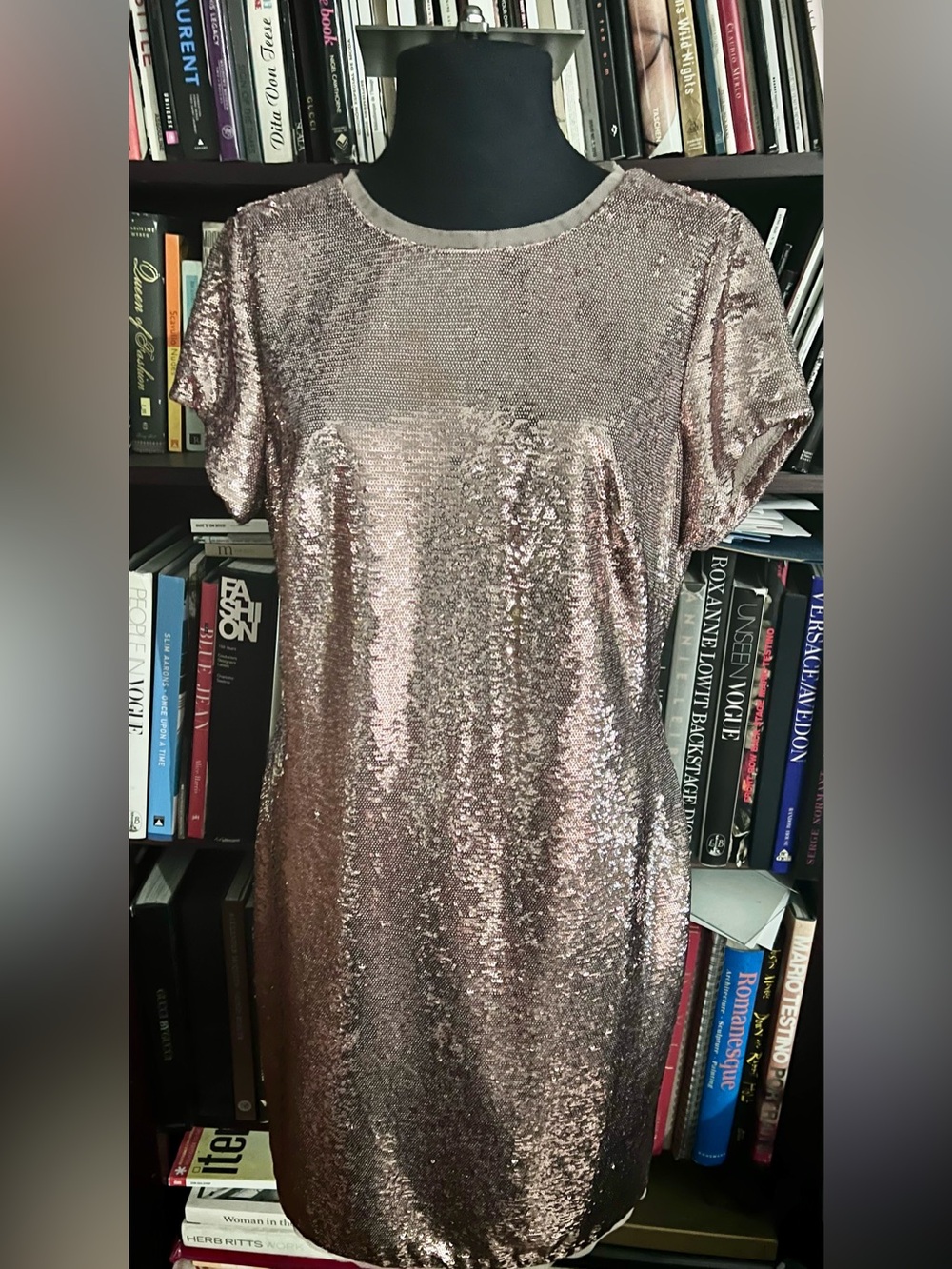 Stunning Calvin Klein Rose Gold shift Sequin Midi Dress Lace mesh collar & hem
